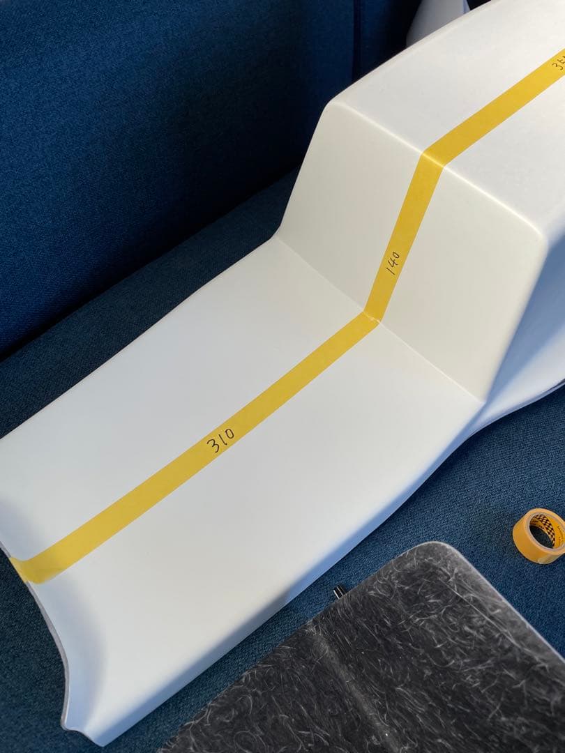 汎用　オリジナルシングルシート　テールランプ付き　(Z/Z1/Z2 カワサキ)