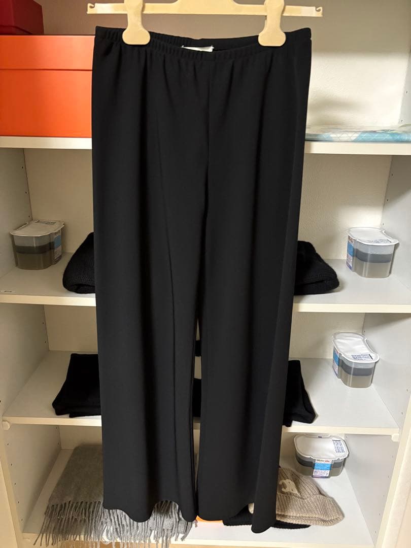 期間限定値引き THE ROW GALA PANTS ガラパンツ ブラック