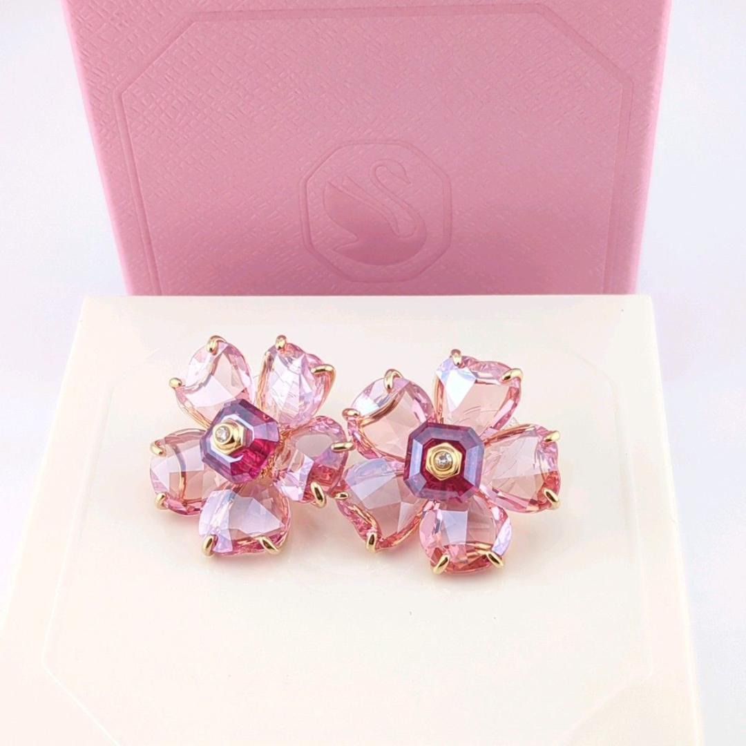 SWAROVSKI スワロフスキー Idyllia フラワー スタッドピアス