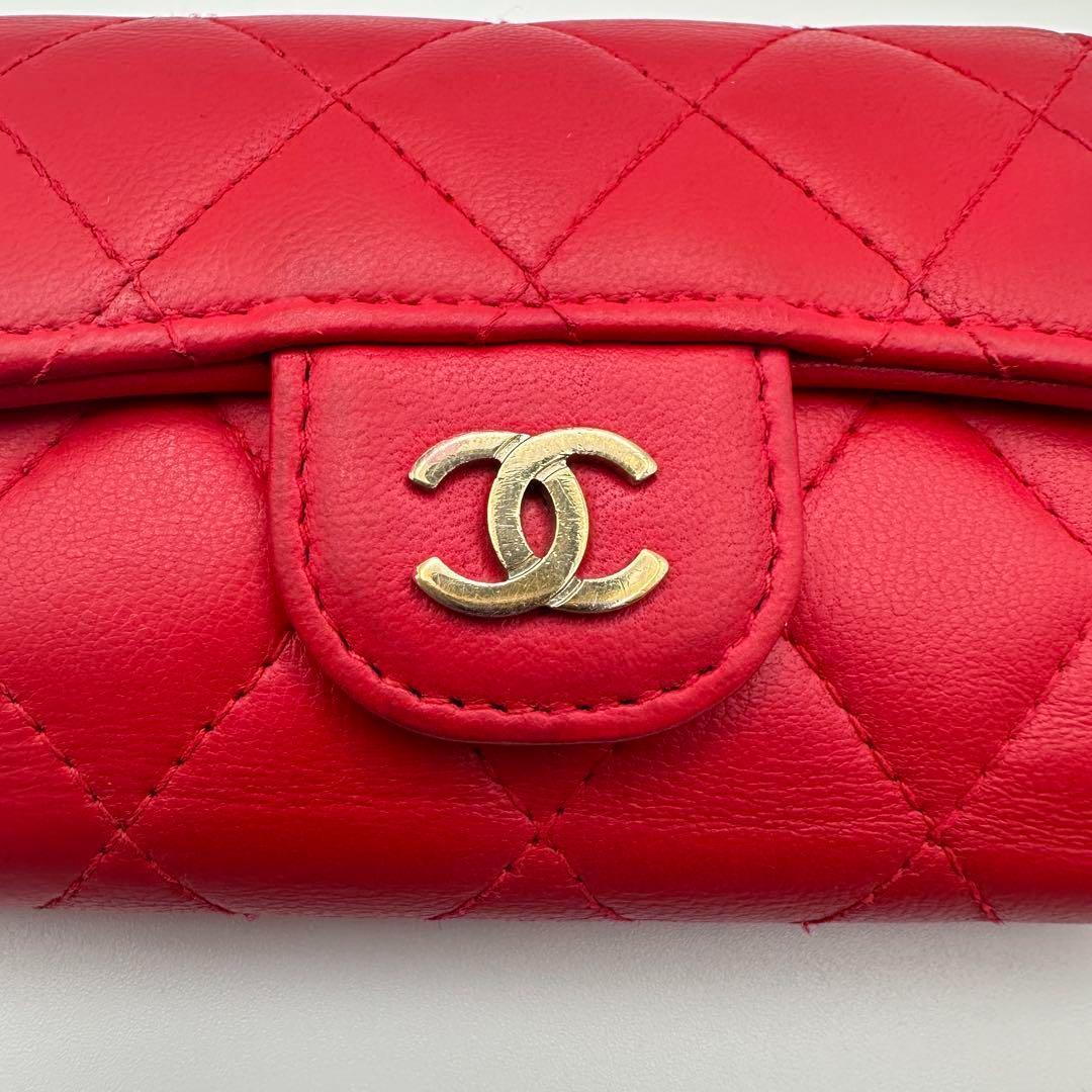 CHANEL シャネル マトラッセ キーケース レッド　ゴールド金具