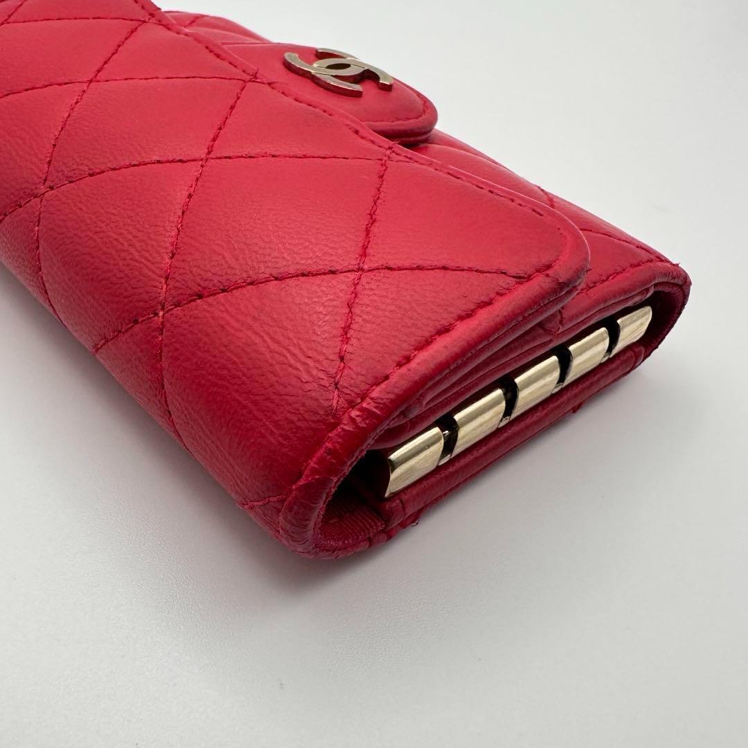 CHANEL シャネル マトラッセ キーケース レッド　ゴールド金具