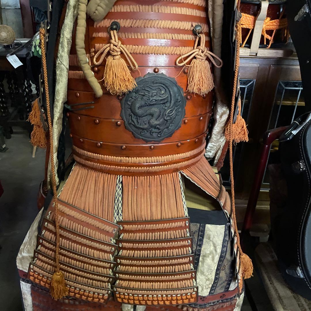 等身大赤備え鎧一式/赤塗龍文二枚胴独鈷文前立て兜/甲冑 鎧兜 着用可能 元箱付き