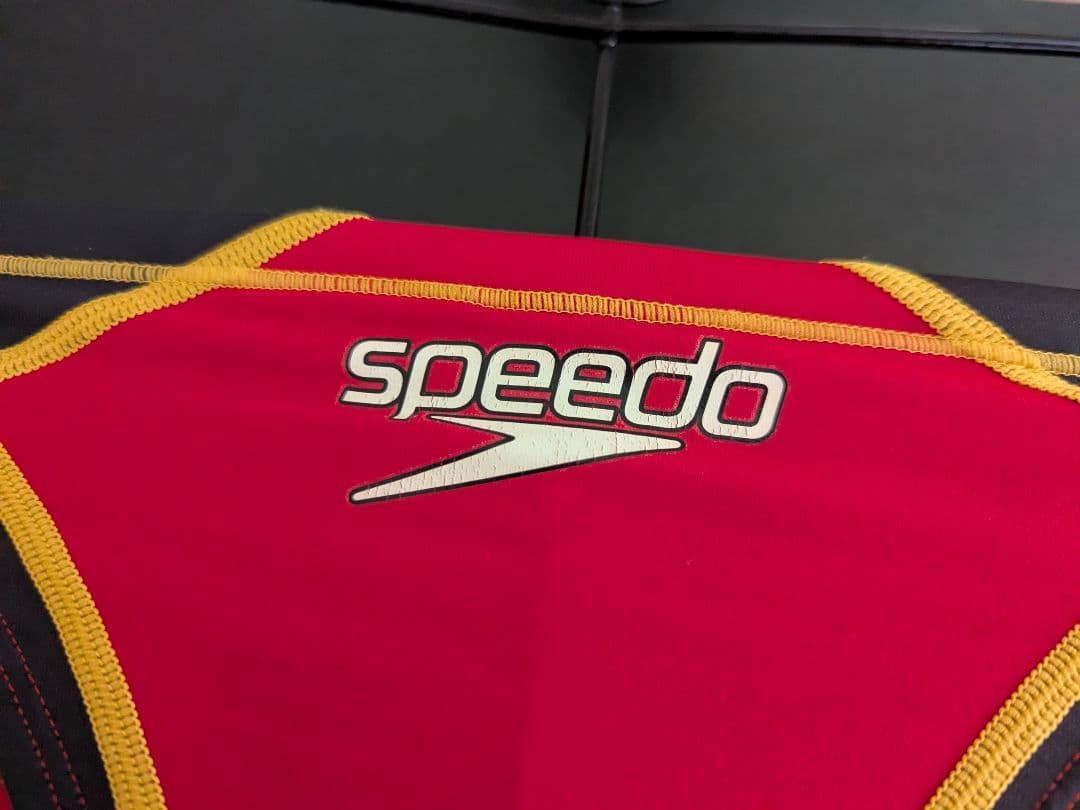 speedo競パン M ３色切り替え