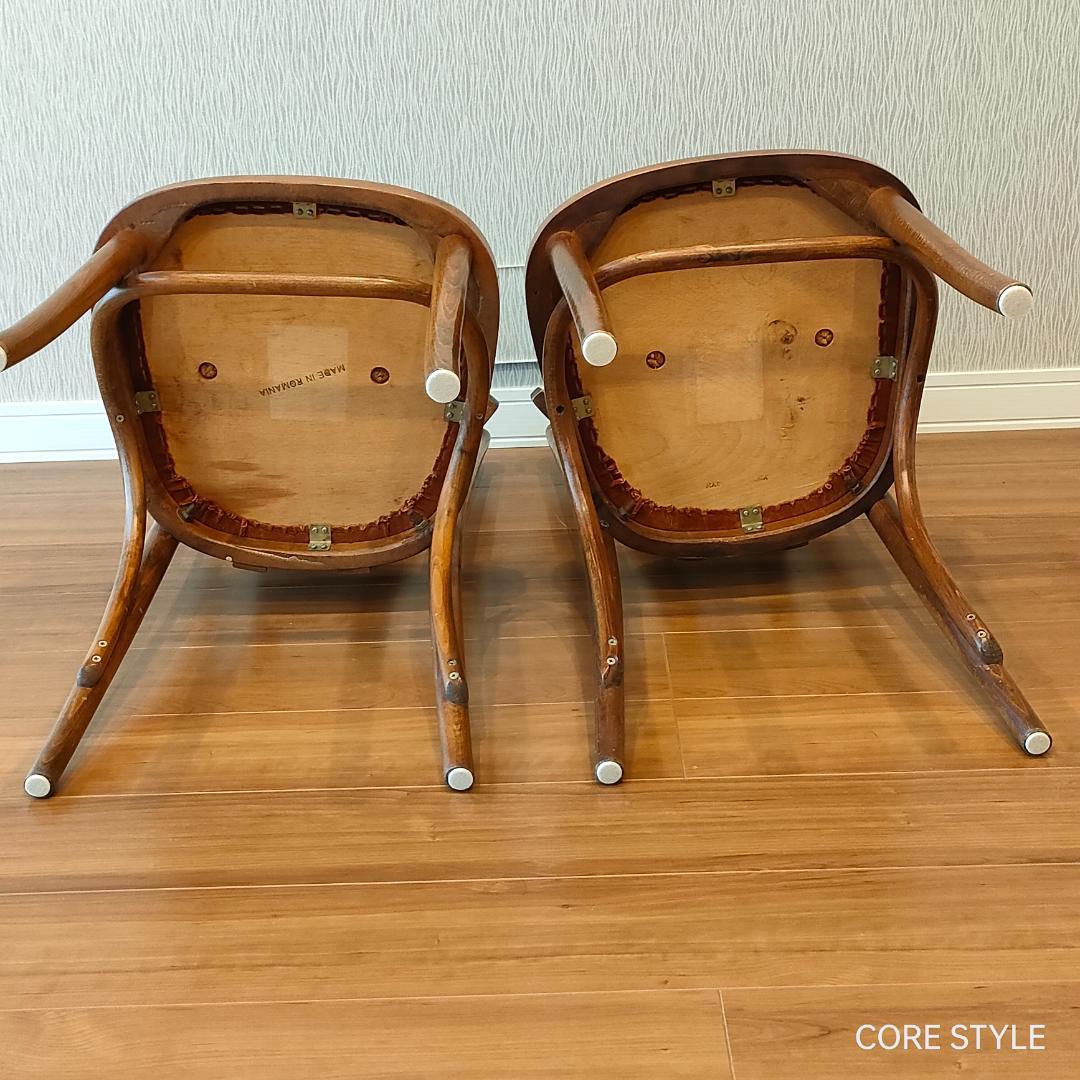 ビンテージ　ベントウッドチェア　ベルベット生地　ルーマニア製　2脚セット①