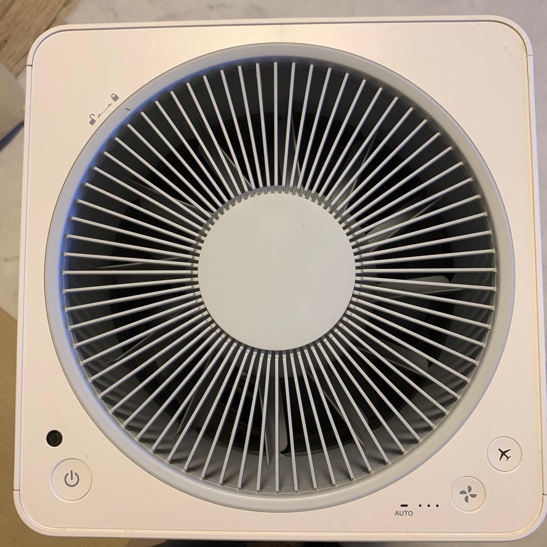 BALMUDA The Pure A01A-WH 空気清浄機　バルミューダ