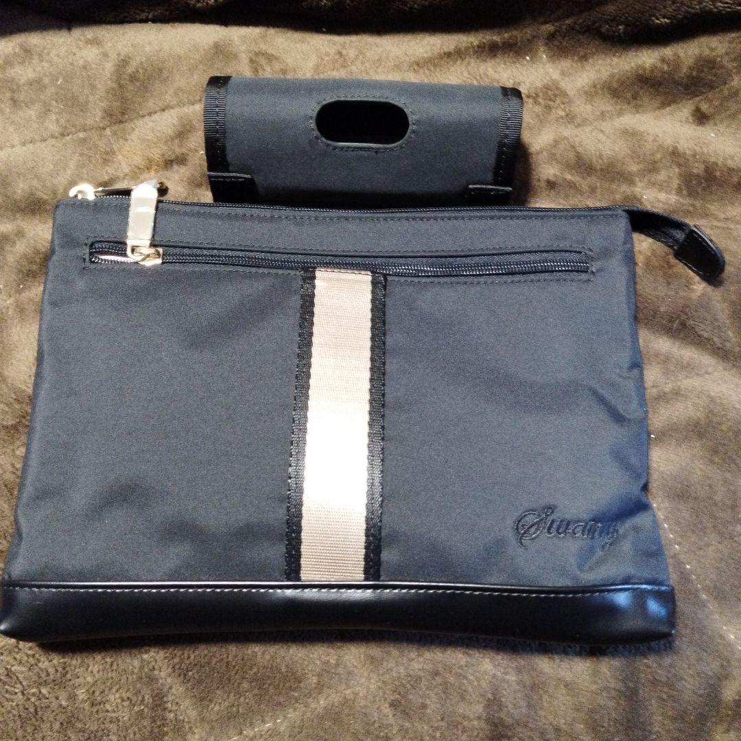 お揃いのポシェットつき！スワニー黒いナイロン製キャリーケース