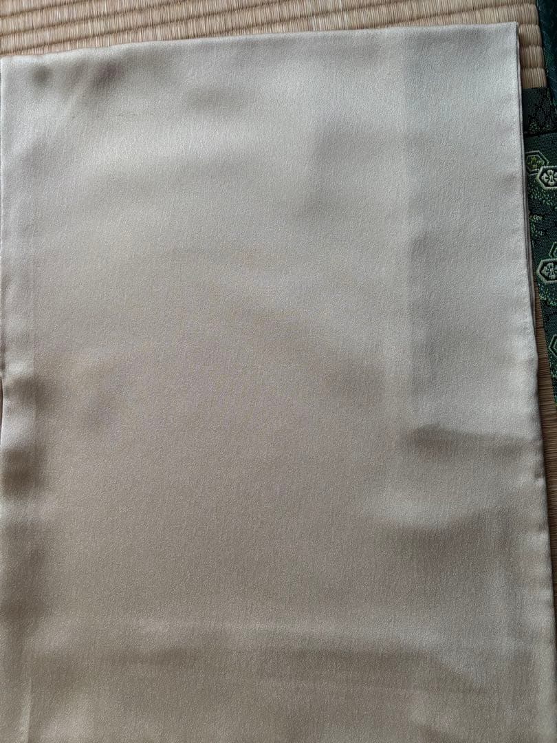 色留袖　一つ紋　正絹