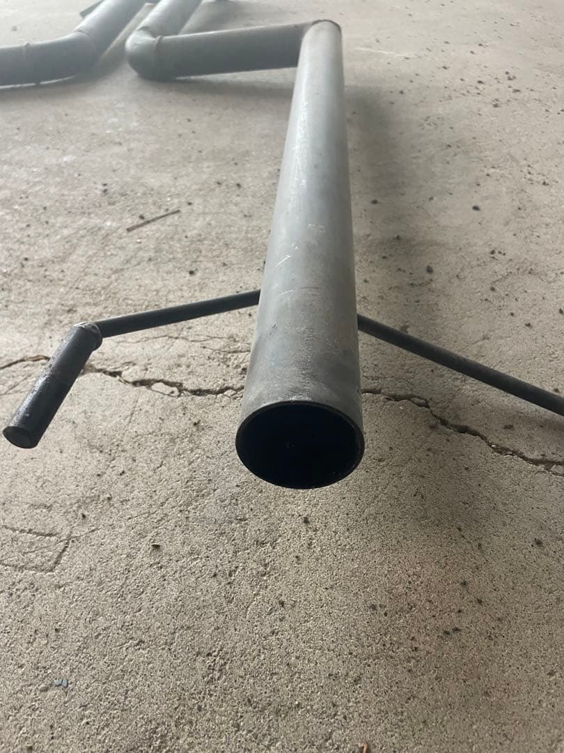 ひろ　レクサスLS460 リアストレートマフラー