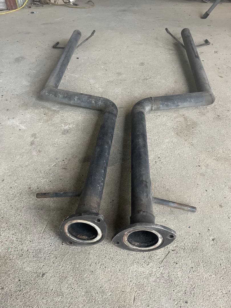 ひろ　レクサスLS460 リアストレートマフラー