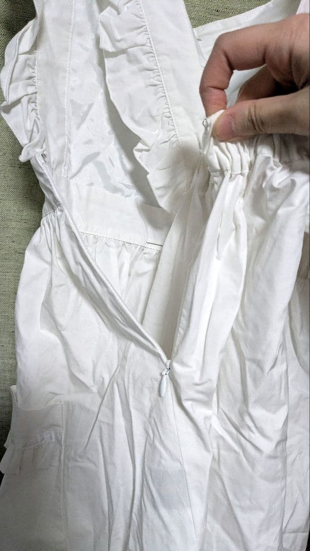 3*3様 フリル付き　エプロン