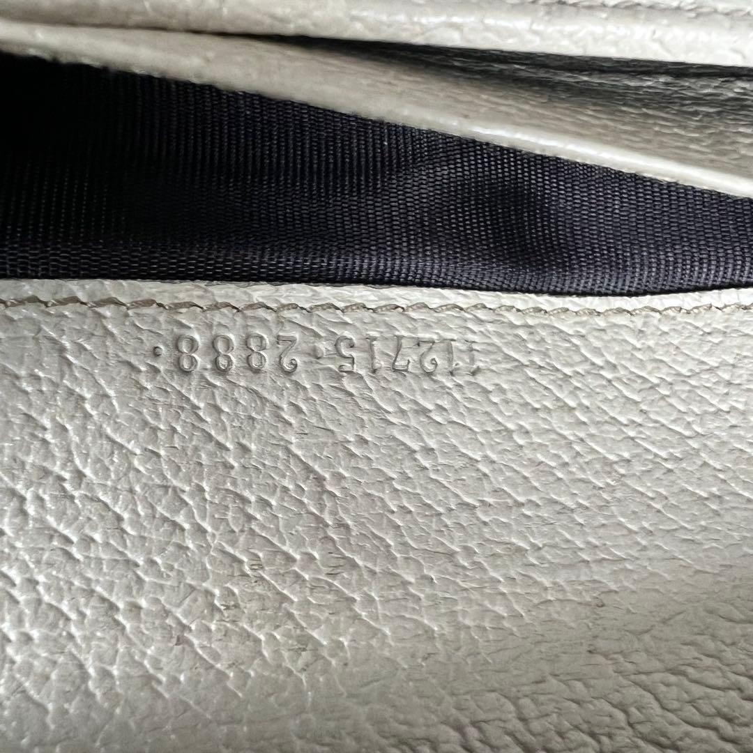 GUCCI GG柄 キャンバス×レザー Wホック長財布 金具