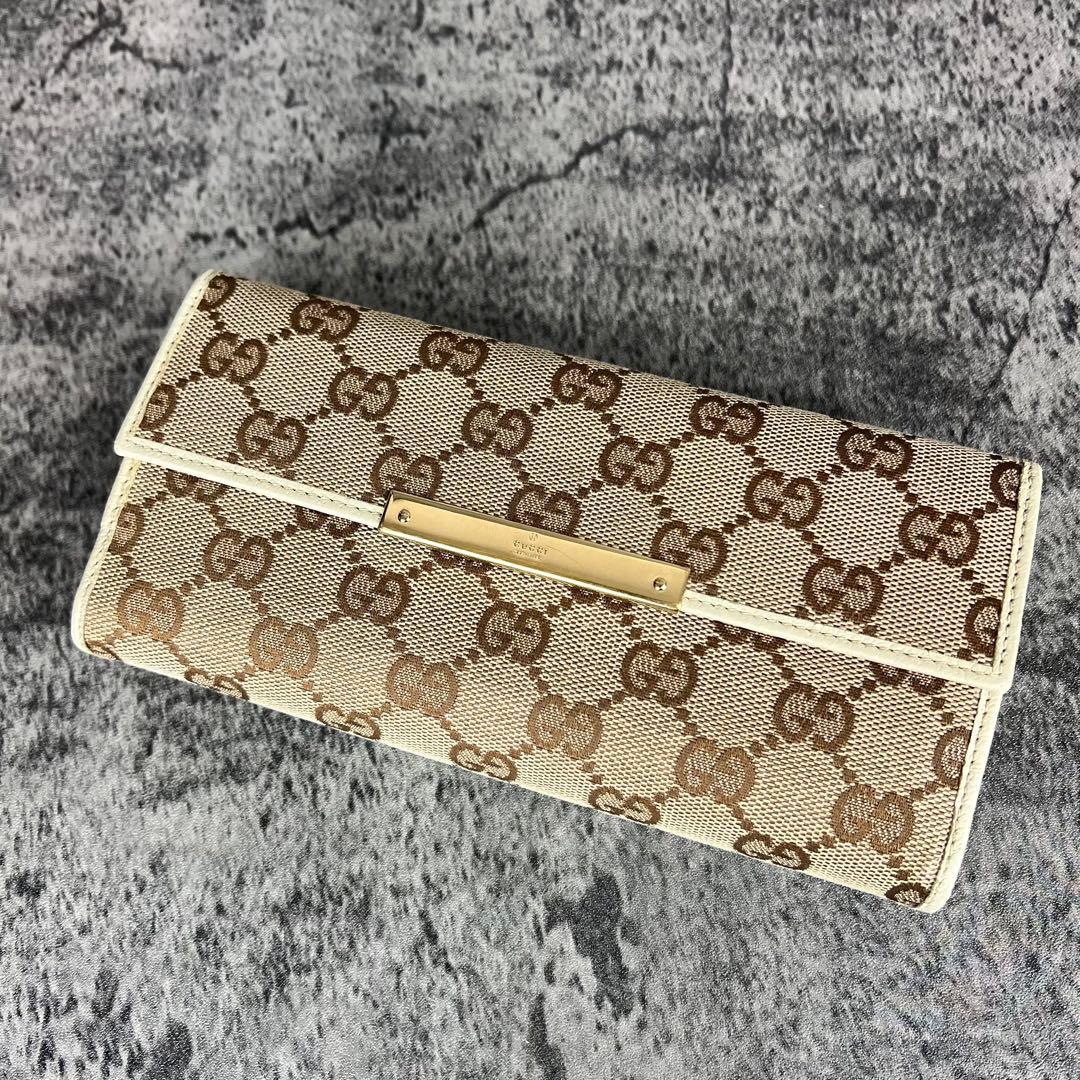 GUCCI GG柄 キャンバス×レザー Wホック長財布 金具