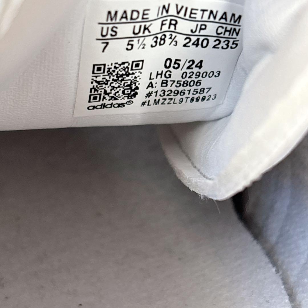 未使用品　アディダス　Samba OG ホワイト　ブラック　24cm