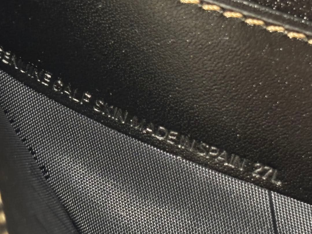 未使用 dunhill ダンヒル 二つ折り財布 カーフスキン　 ブラック 箱付き