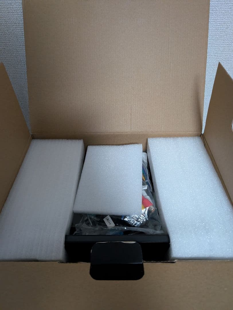 【匿名配送送料無料】大画面高性能アンドロイドナビ！ディスプレイオーディオ！