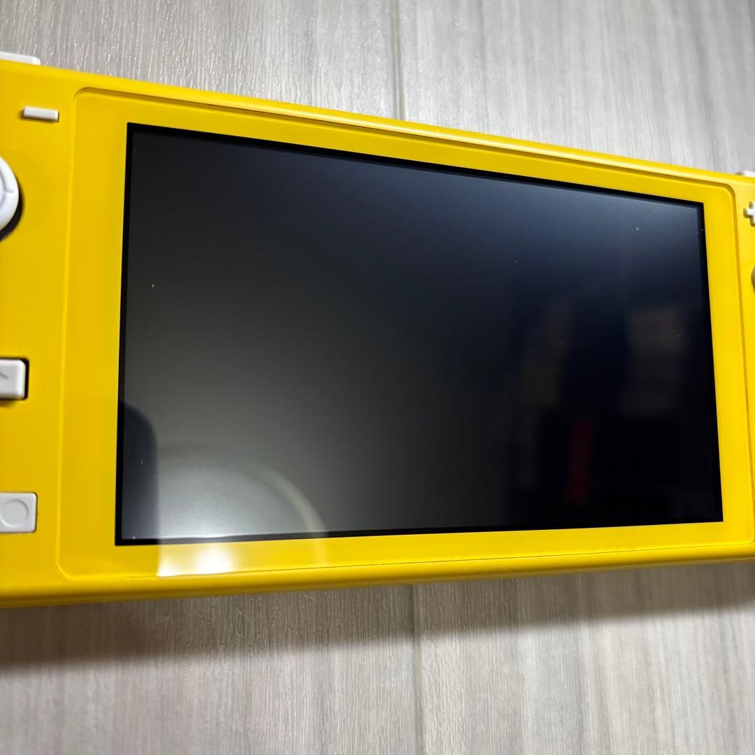 Nintendo Switch Lite ニンテンドースイッチライト イエロー