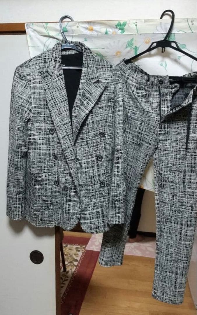 s*7様 1PIU1UGUALE3RELAX セットアップスーツ 3ピース