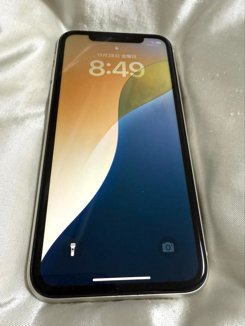 Apple iPhone 11 ホワイト 256GB SIMフリー