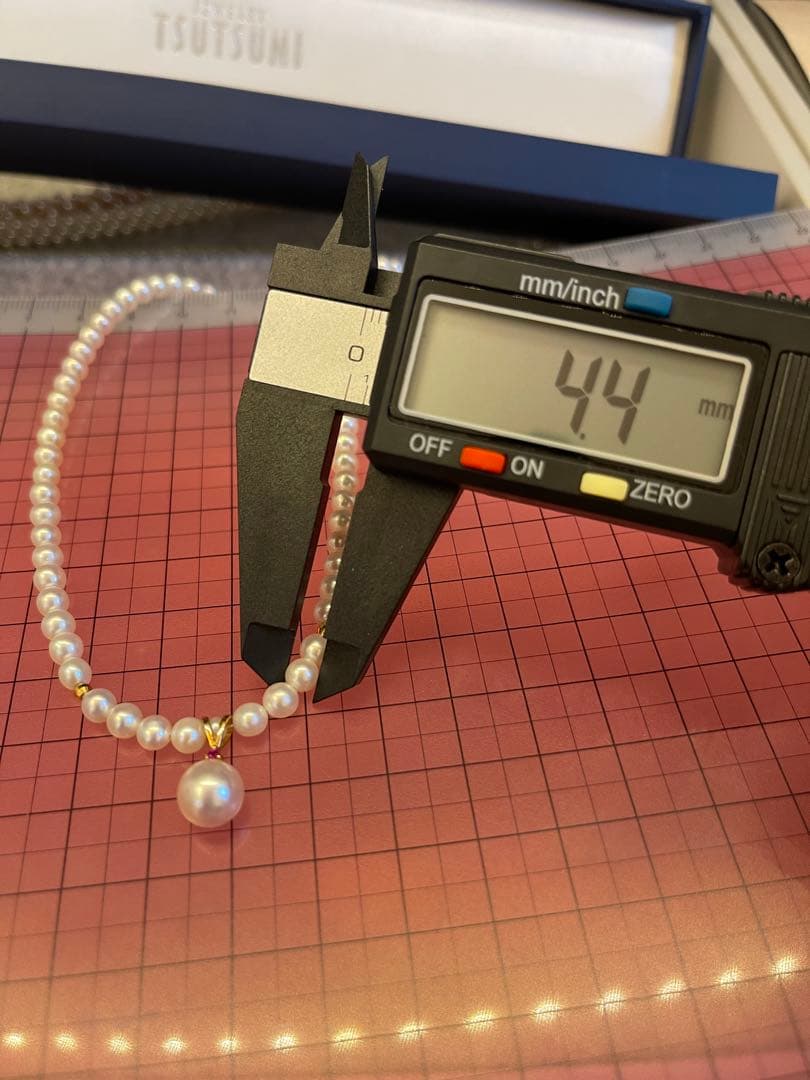 TSUTSUMI ホワイトパール　本真珠　ネックレス チャームK18 金具