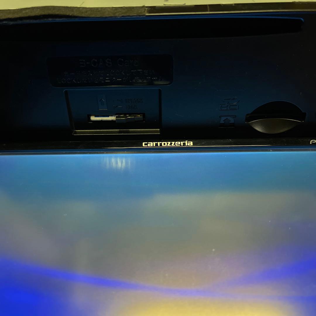 カーナビ AVIC-ZH77