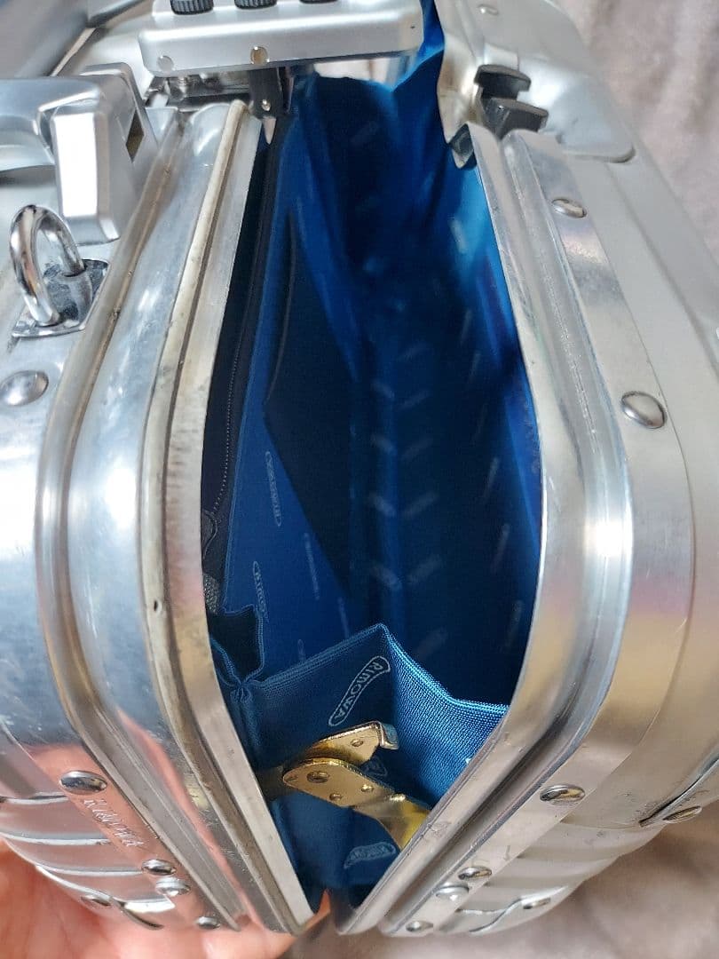 け*た様 RIMOWA リモワ ピッコロ2Wayショルダーハンドバック アルミ製