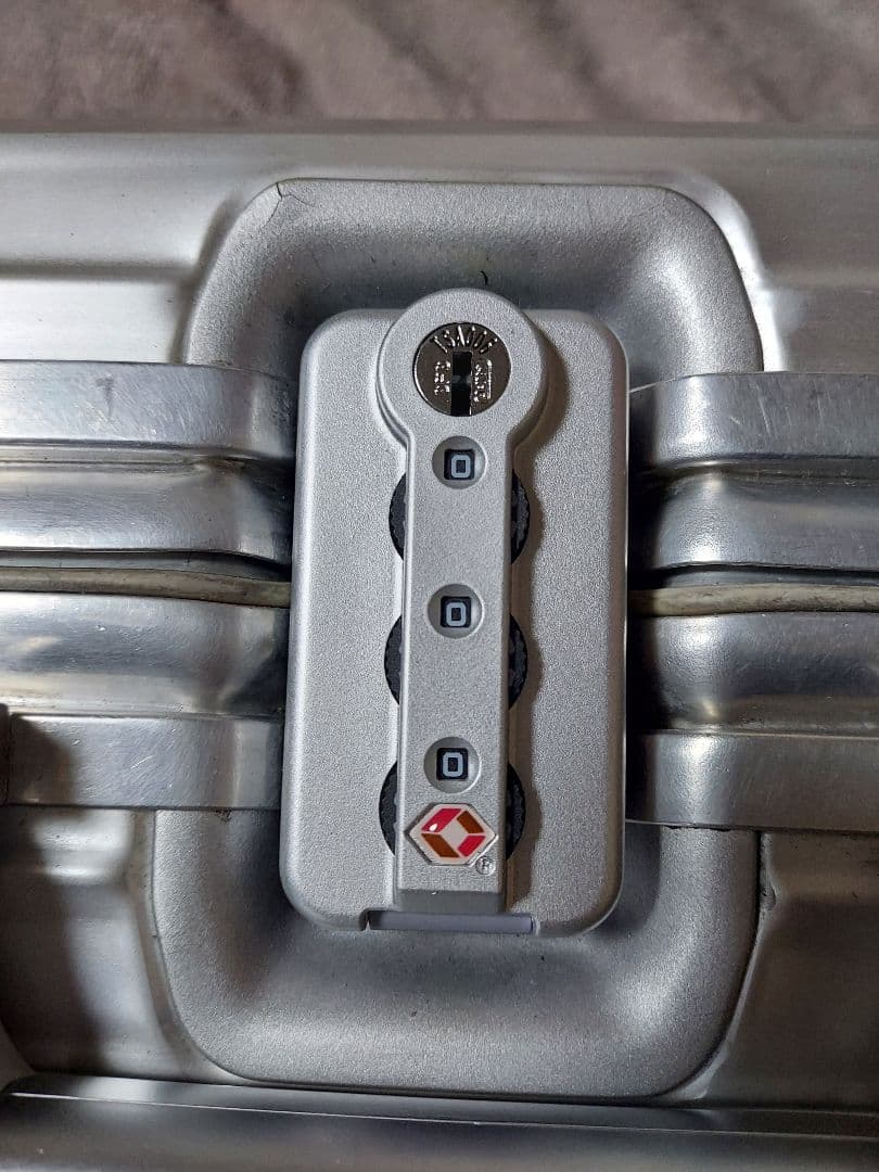 け*た様 RIMOWA リモワ ピッコロ2Wayショルダーハンドバック アルミ製