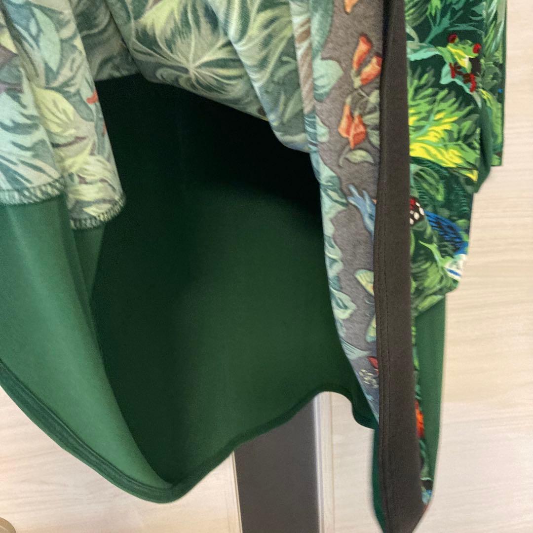 トクコプルミエヴォル　ボタニカル柄チュニック