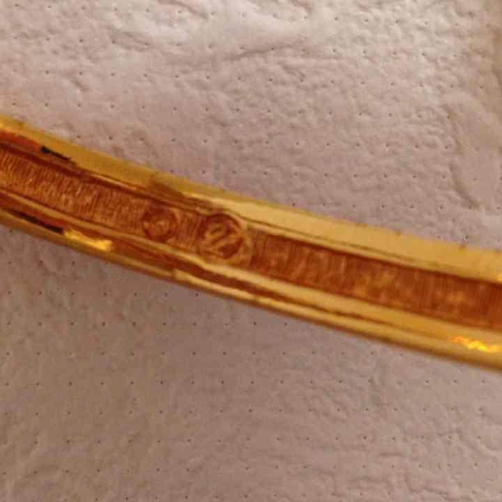 もも15メロンです。スワロフスキー 正規品 ブレスレット バングル