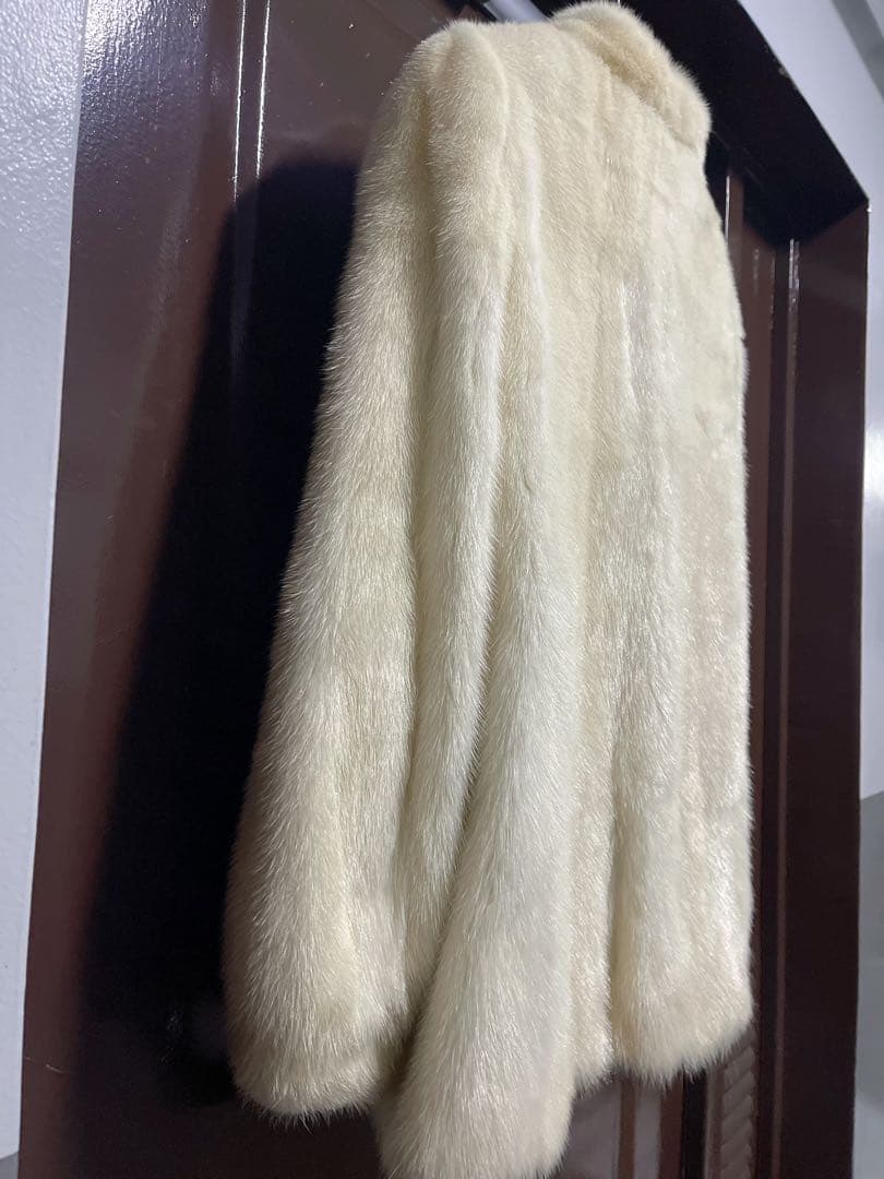 EMBA MINK ホワイトミンク アイボリー リアル ファー 毛皮コート