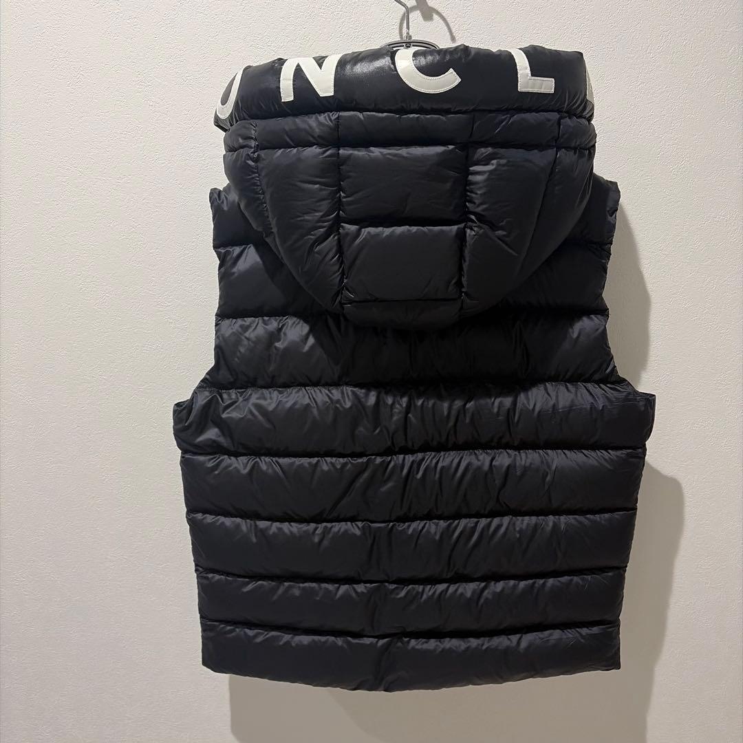 【極美品✨】モンクレール　ダウンベスト　モントレイユ　Lサイズ　黒　国内正規品