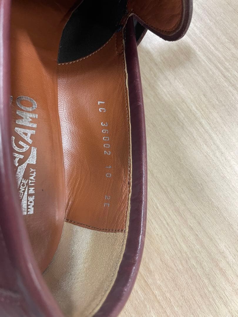 フェラガモ　靴