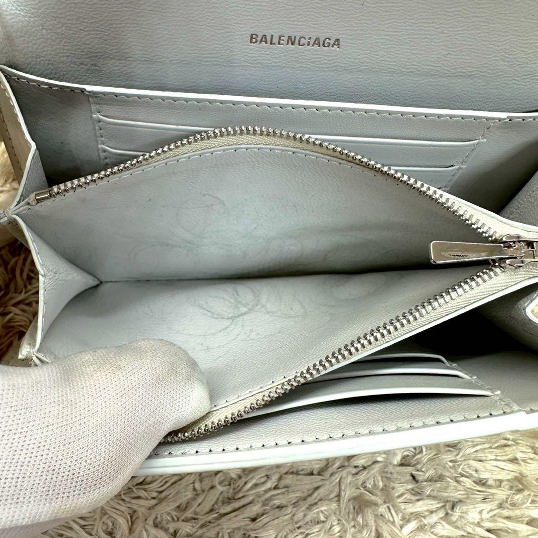 【美品】バレンシアガ 二つ折り財布 長財布 ホワイト フラップ アワーグラス