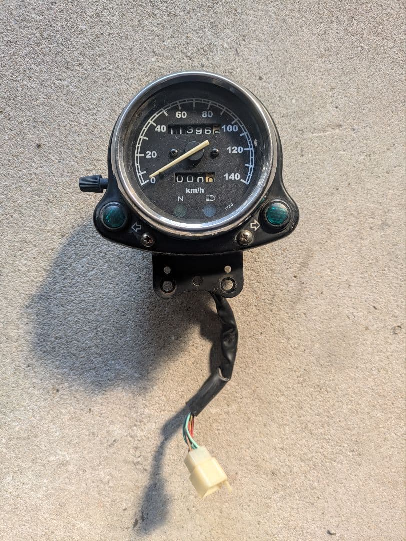 カワサキ 250tr純正メーター