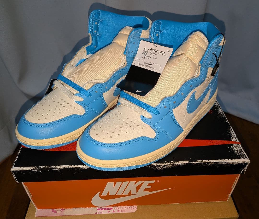 未使用 NIKE Air Jordan 1 ブルー/ホワイト ハイカット 鑑定済