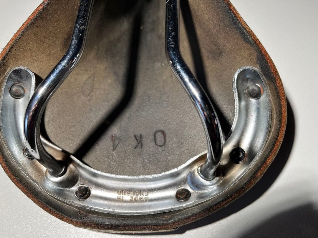 BROOKS レザーサドル 黒