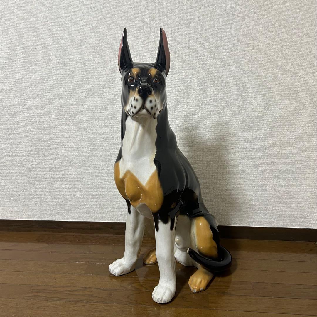 犬置物 ドッグ　ベルジアン ドーベルマン　オーナメント　オブジェ　陶器製品
