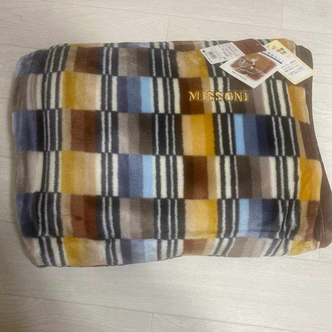 新品未使用　MISSONI ミッソーニ アクリル 毛布