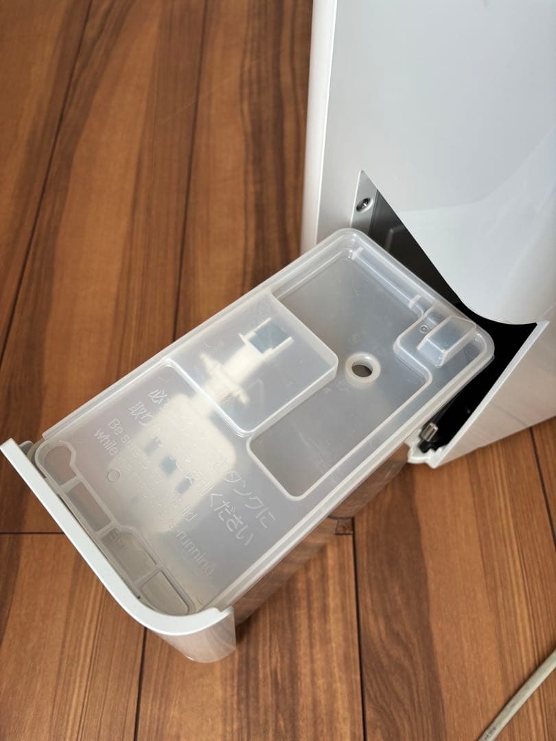 MITSUBISHI MJ-120MX-W 除湿機　衣類乾燥除湿機