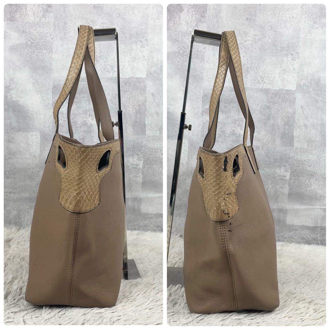 A4可 カルティエ レザー トートバッグ マルチェロ ドゥ パイソン ベージュ