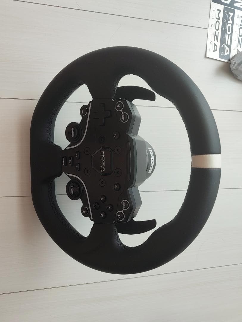 MOZA R5 バンドル（ハンコン・ペダル2点セット）