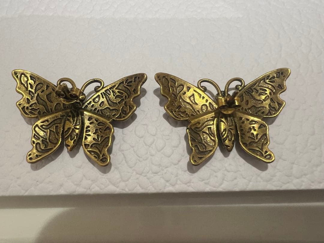 GUCCI グッチ　ピアス　バタフライ　ラインストーン　希少