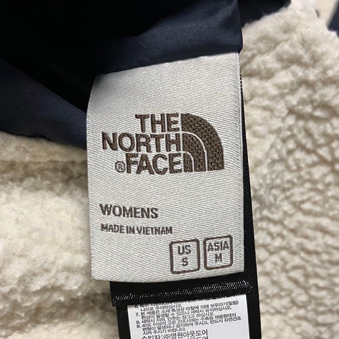 《美品Mリバーシブル人気》レディースノースフェイスベストフリースキルティング