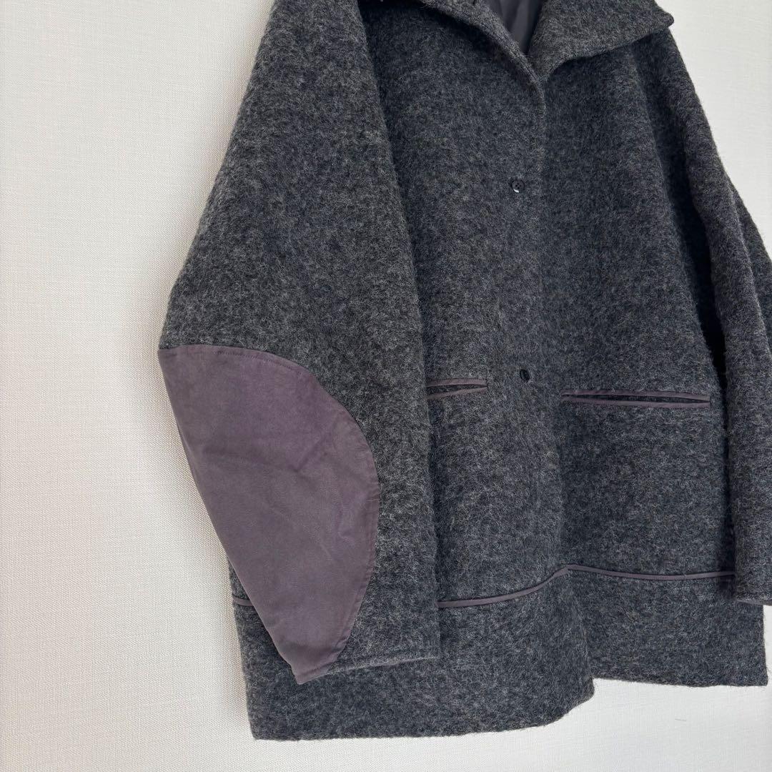 Hella ヘラ アームパッチショートコート　グレー　ウール　伊藤颯希　肘当て