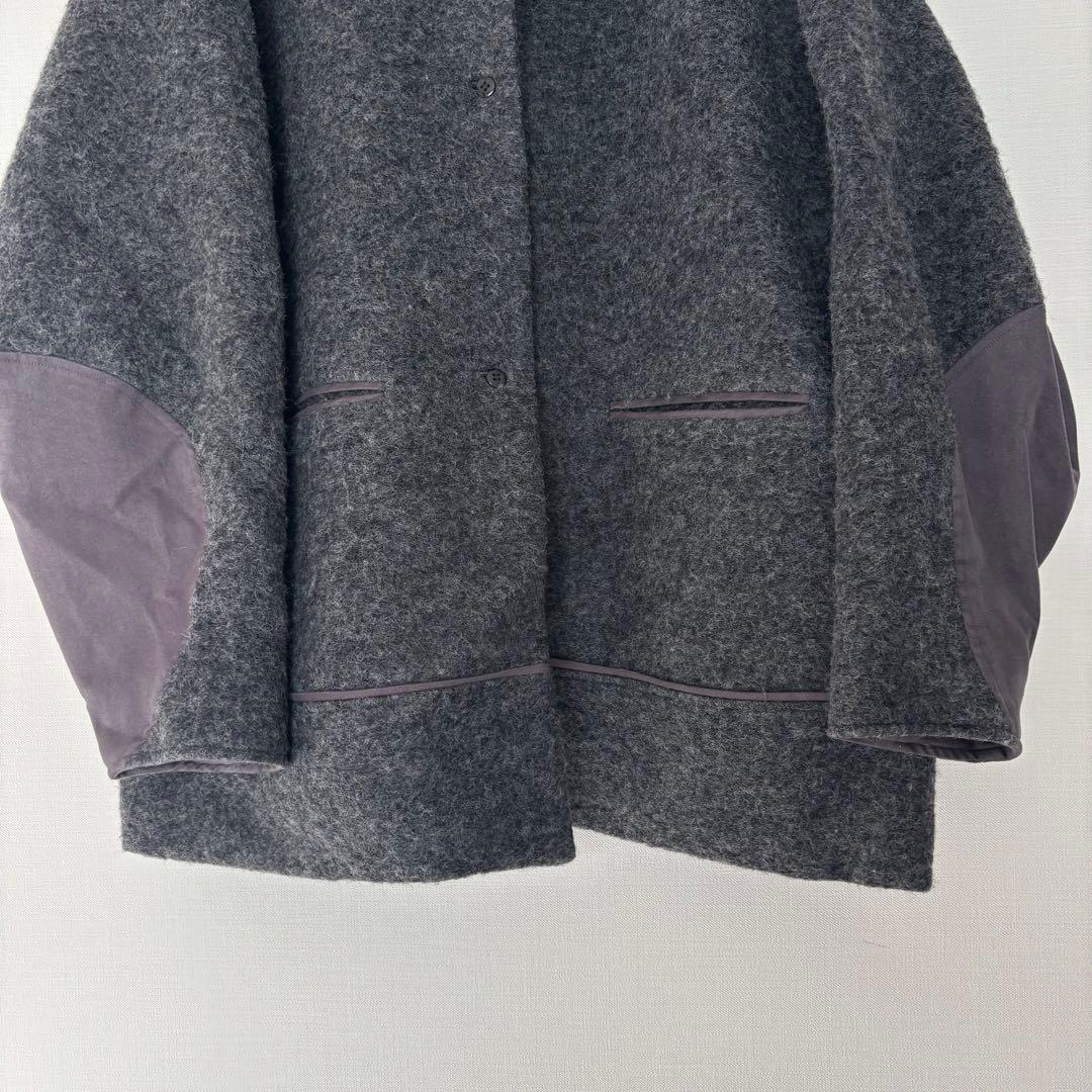 Hella ヘラ アームパッチショートコート　グレー　ウール　伊藤颯希　肘当て