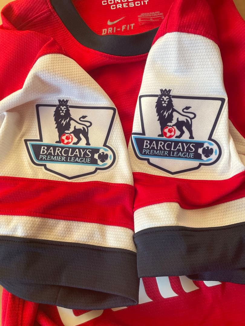 ナイキプレミアリーグアーセナルFCエジルサッカーユニフォームホーム13赤白紺14