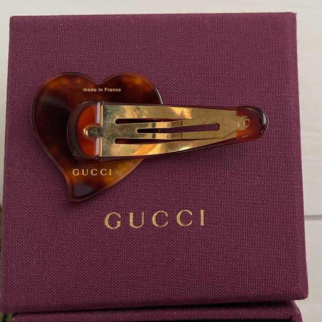 GUCCI グッチ　ヘアピン　ヘアアクセ　インターロッキングG付き ヘアクリップ