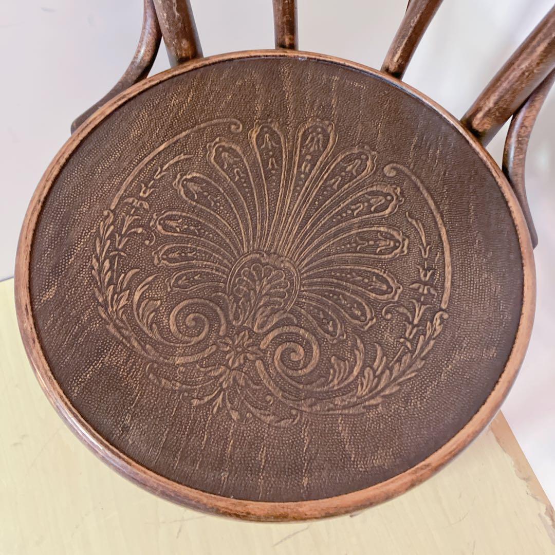 TON ベントウッドチェアチェア　アンティーク　曲げ木　ダイニングチェア