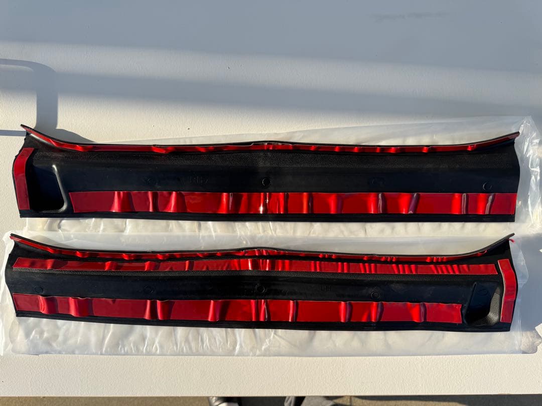 Rugged Ridge ジープ JLラングラー ドアシルプロテクター