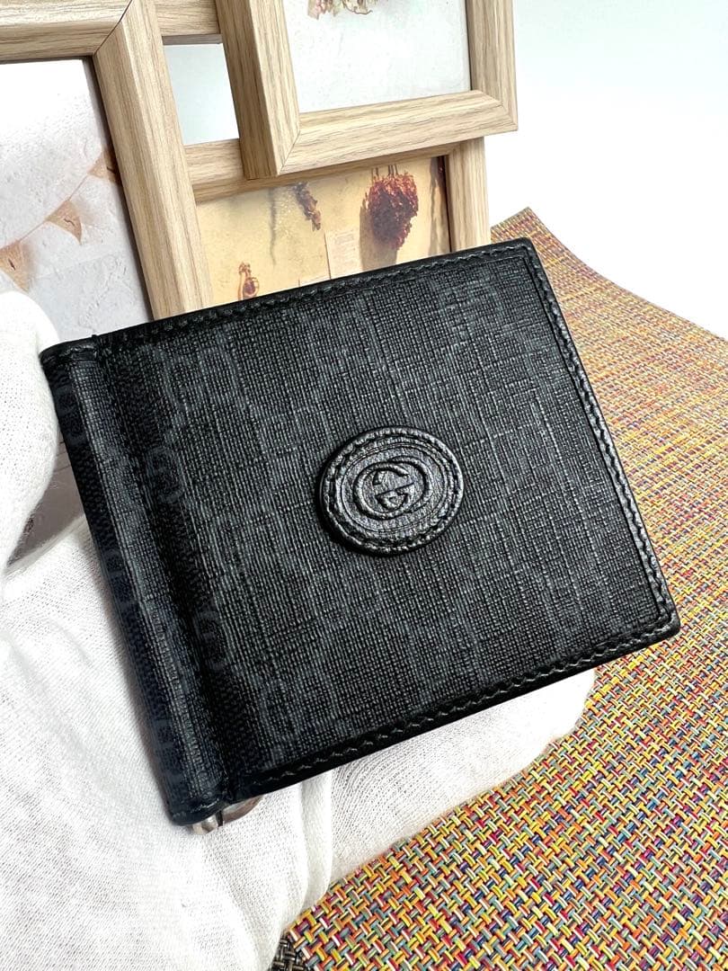 ✨極美品✨GUCCIグッチ　マネークリップ付きカードケース　札入れ　箱＆保存袋