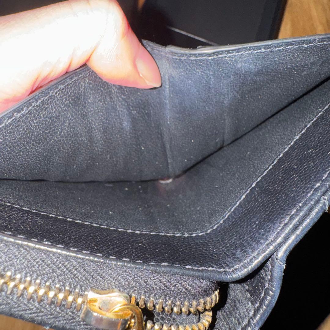 SAINT LAURENT ブラックレザー折り財布